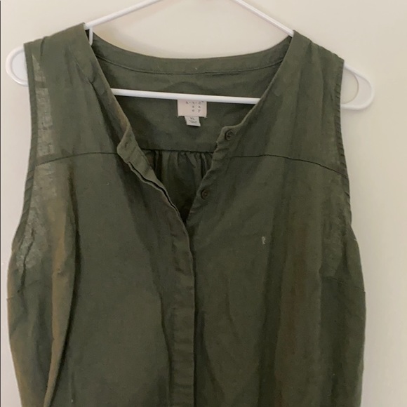 Green dress - Picture 2 of 2